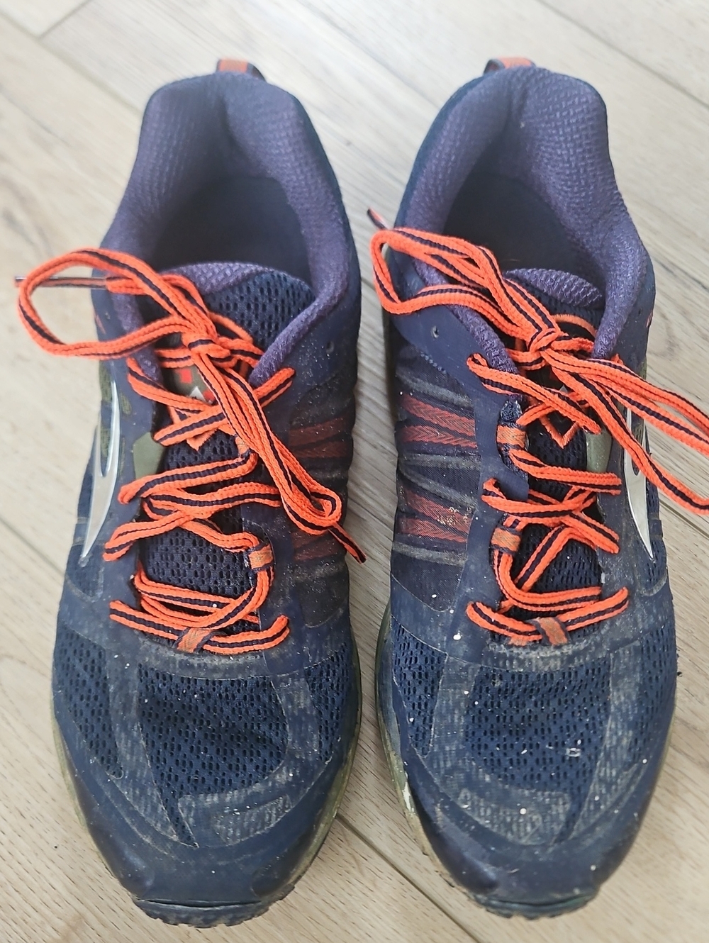 Brooks Cascadia Navy, Olive Green, Orange Trail Running Athletic Sneakers